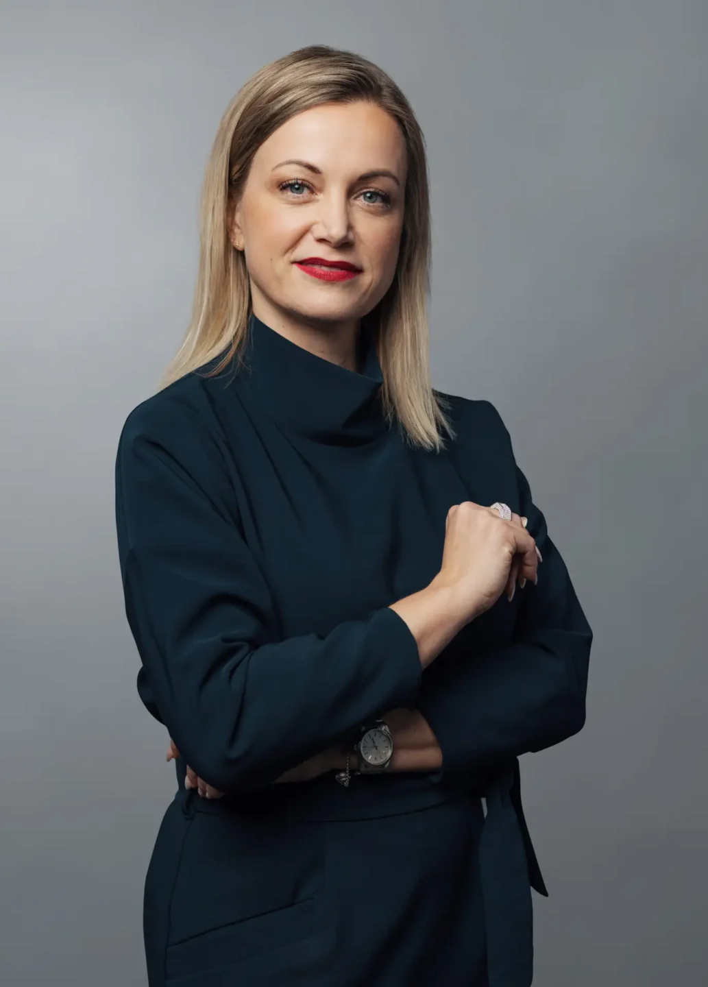 Dr. Monika Racek